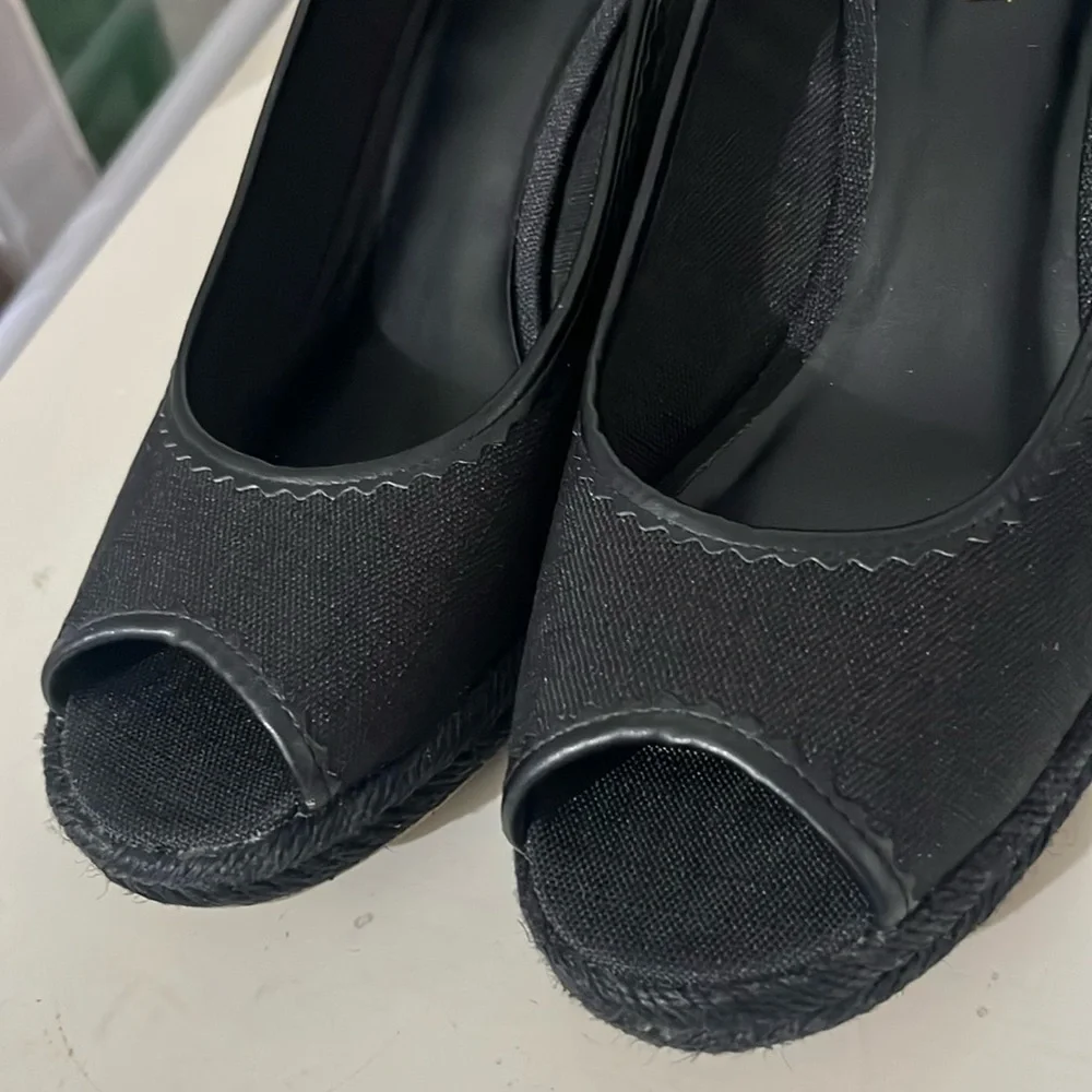 Lauren Ralph Lauren Women’s Nella Canvas Wedge Peep Toe Shoes Size 9.5 Black